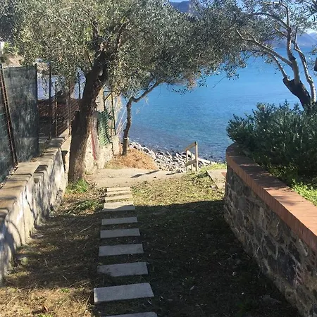 Holiday home Vacanze Torre Petrosa Villammare