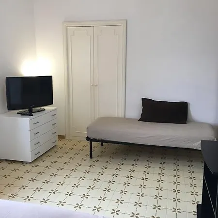 Holiday home Vacanze Torre Petrosa *
