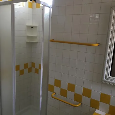 Vacanze Torre Petrosa Holiday home