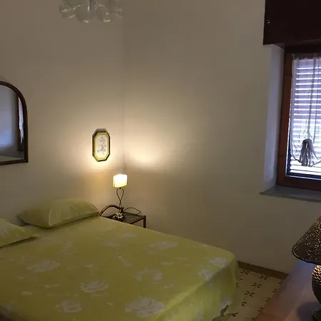 Holiday home Vacanze Torre Petrosa *