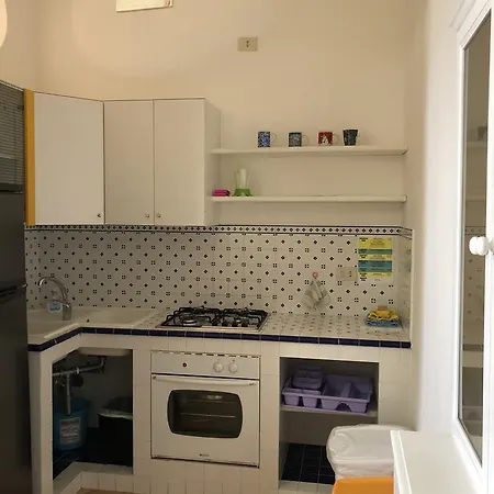 Holiday home Vacanze Torre Petrosa *