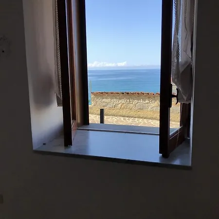 Holiday home Vacanze Torre Petrosa