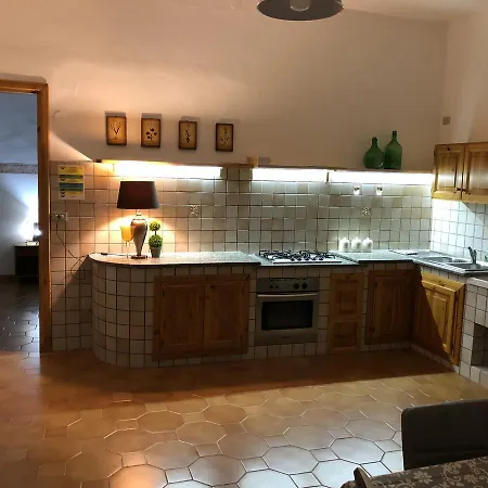 Vacanze Torre Petrosa Holiday home